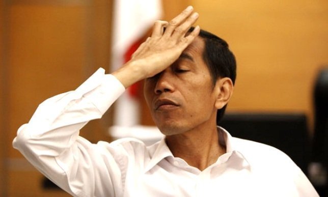 Rezim Jokowi Retak, Senjata China Ancam Indonesia