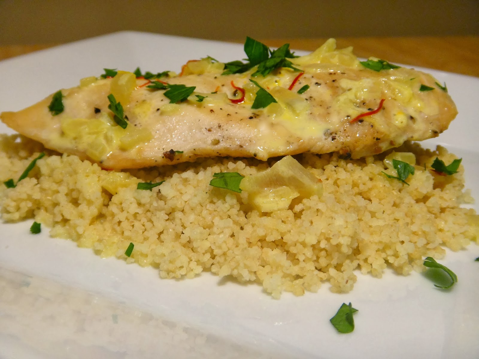 Chicken with Saffron Cream Sauce