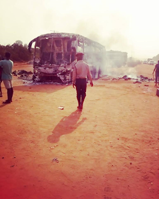 1a7 Photos: Passengers escape death as fire consumes Young Shall Grow Luxurious along Awka-Onitsha expressway