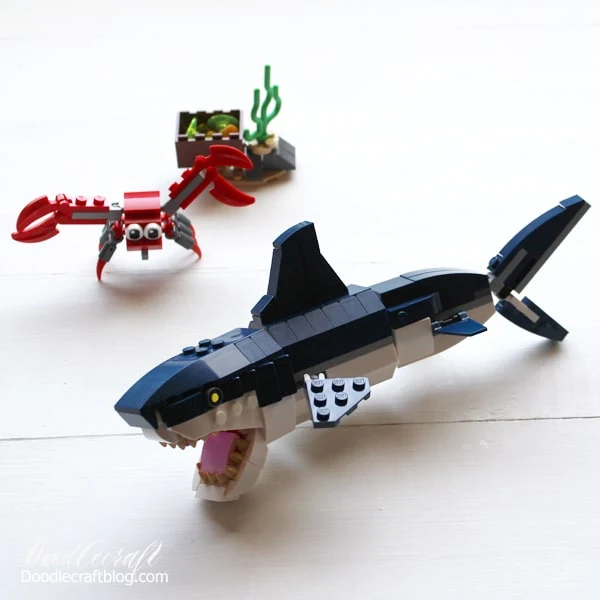 Shark Deep Sea Creatures Lego Creator 3 in 1 Set
