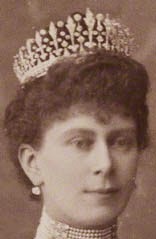 Tiara Mania Queen Mary Of The United Kingdom S County Of Surrey Tiara
