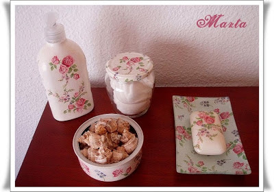 Las Manualidades de Marta: CONJUNTO PARA EL BAÑO