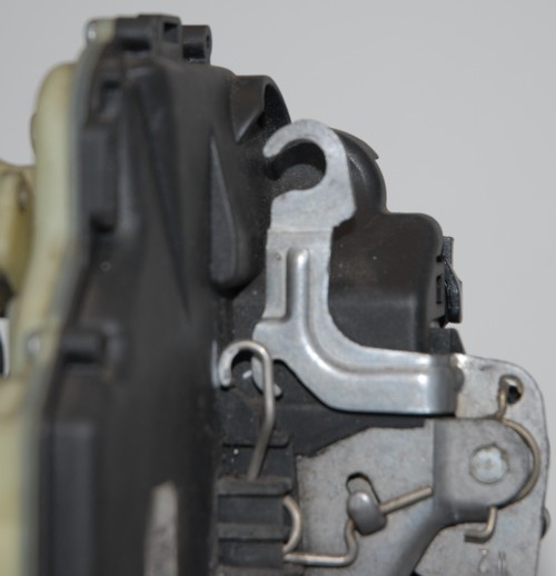 VW POLO DOOR LOCK PROBLEM ON POLO 9N