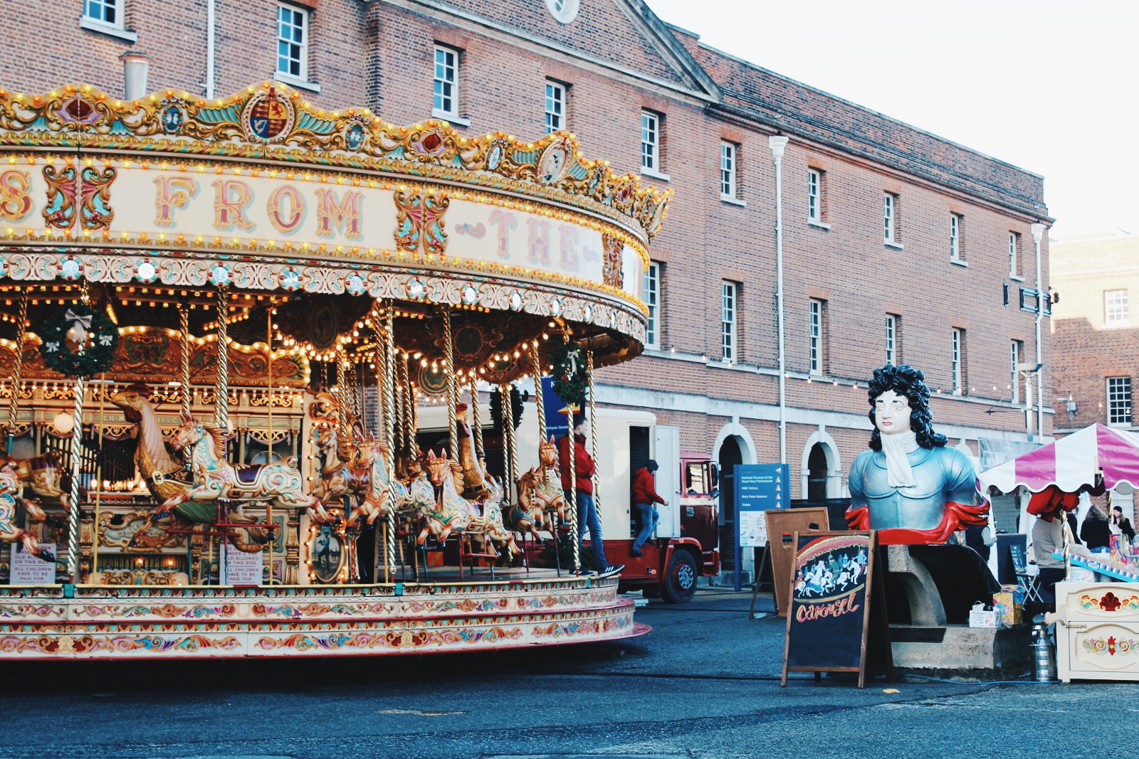Portsmouth Victorian Christmas 2024 Dates Gabie Eulalie
