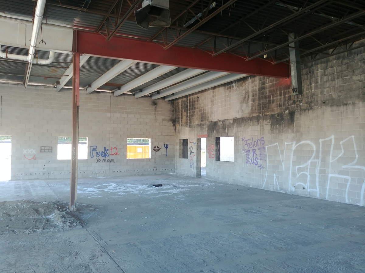 Saxon Motors 2 The Wrath of Flar! Elk River, MN