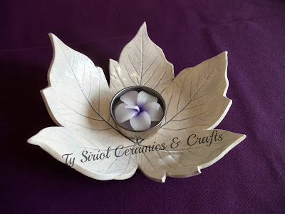 Sycamore leaf bowl by Ty Siriol Ceramics