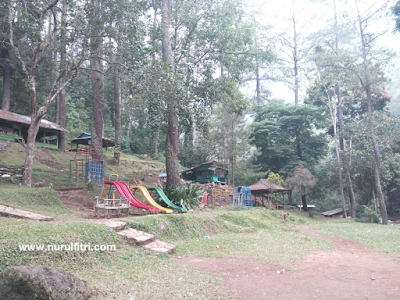 Tempat Wisata Air Terjun Ciomas Maribaya - Bandung