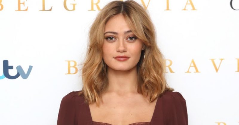Ella Purnell Clicks at Belgravia Photocall in London 17 Feb-2020