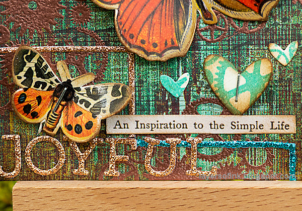Layers of ink - Butterflies and Gears Tag Tutorial by Anna-Karin Evaldsson.
