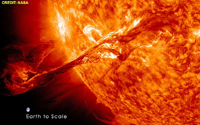 Magnetic Filament Burst Out From the Sun 8-31-12