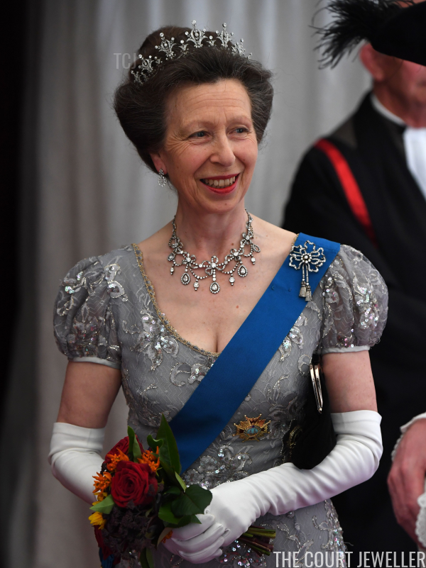 The Daily Diadem Princess Anne's Festoon Tiara The Court Jeweller