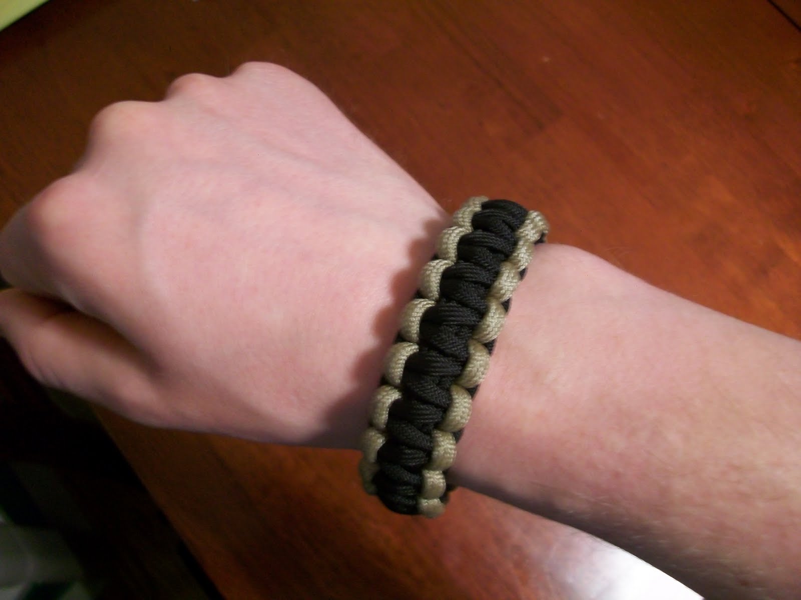 A New Adventure Survival Bracelet II