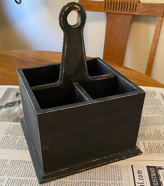 Photo of distressed silverware caddy