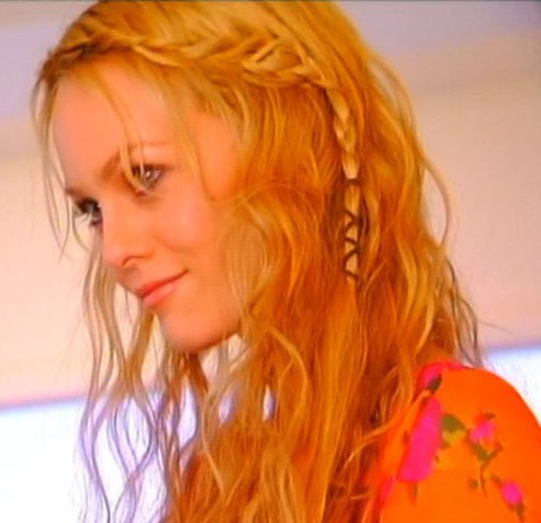 GLAMOUR: VANESSA PARADIS