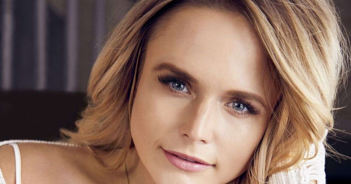 Miranda Lambert – Health Magazine December 2019 Photoshoot | Fashion