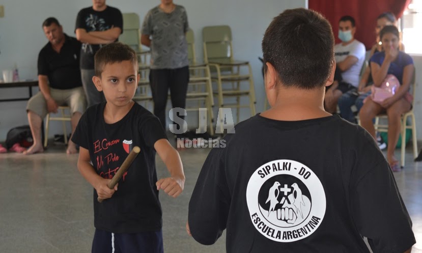 San Javier Ahora: - EN SAN JAVIER: "QUEREMOS FORMAR GENTE DE BIEN, ESE ES NUESTRO OBJETIVO"