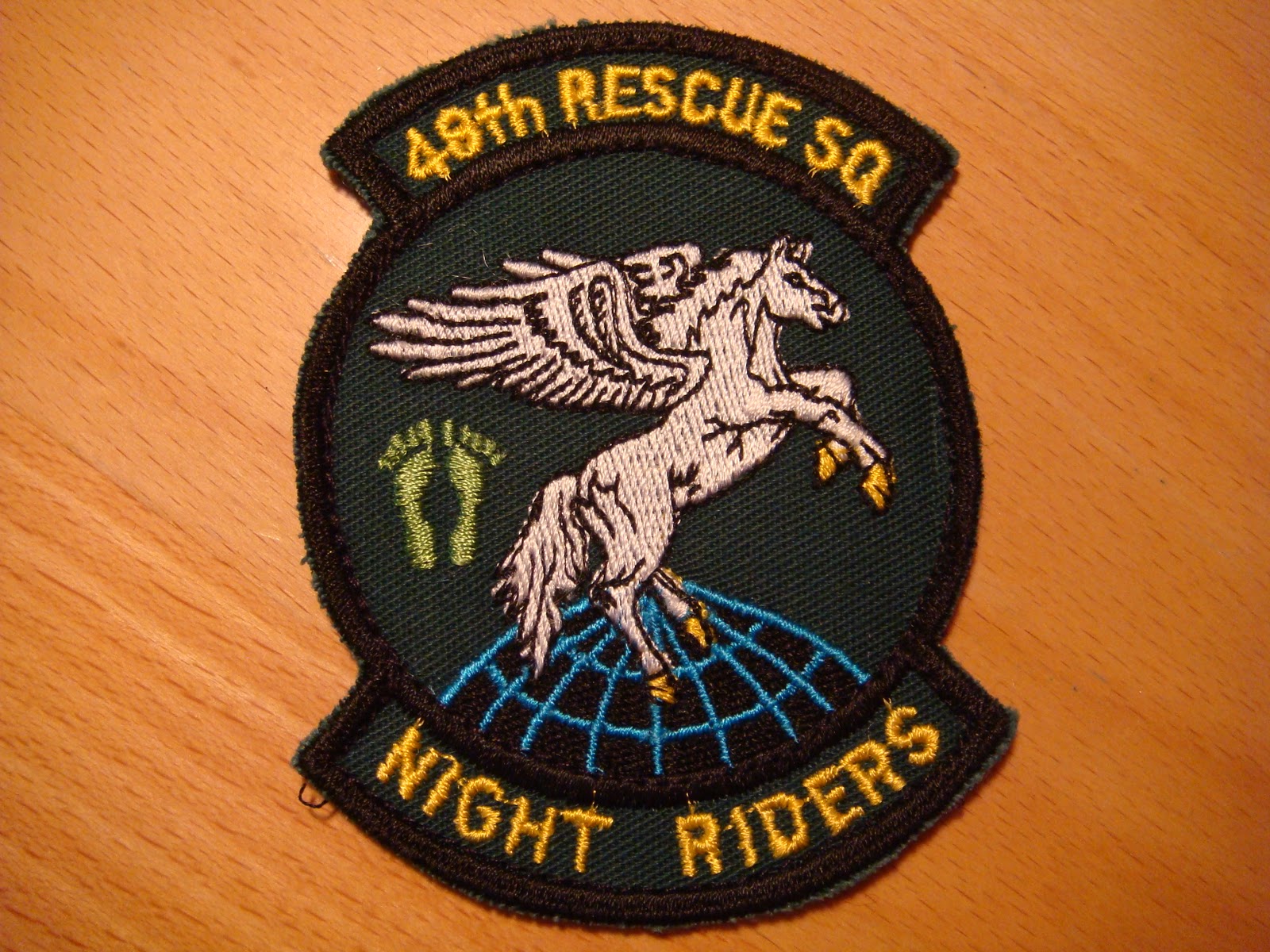 THE USAF RESCUE COLLECTION: USAF 48th. RQS / Nightriders / Green Feet Patch