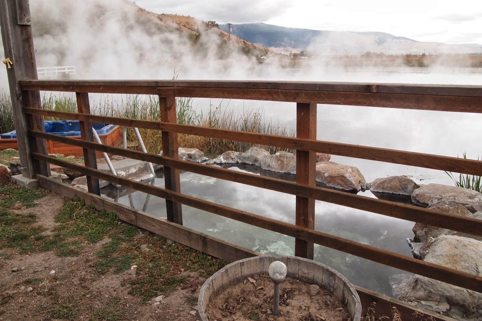 t i n y g o g o : The hot springs of Hot Lake Resort