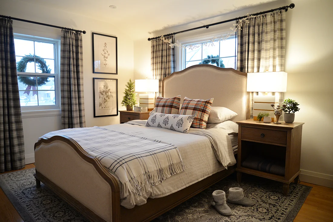 plaid curtains, plaid pillows, stiped flannel bedding, windpane blanket, wreaths in windows