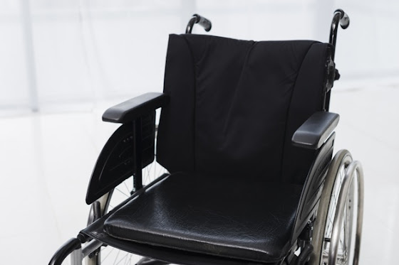 Wheelchair seat cushion