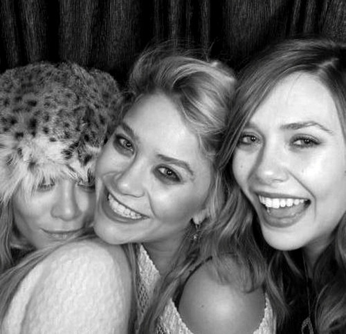 Pictures of Famous Women: The delicious triad of the Olsen Triplets
