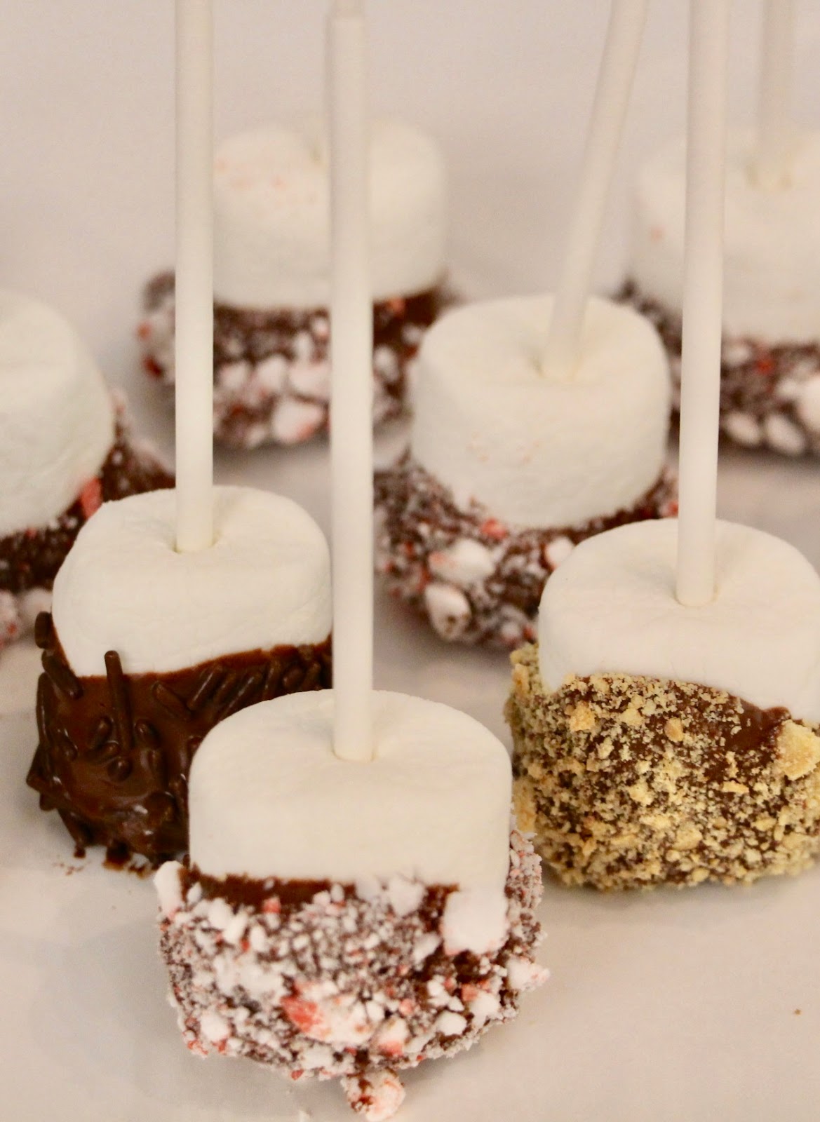 My Sweet Savannah: chocolate dipped marshmallows