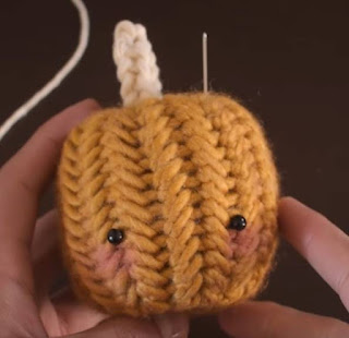 PATRON GRATIS CALABAZA AMIGURUMI 46368