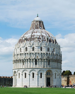 The Bapistery in Pisa's Campo dei Miracoli