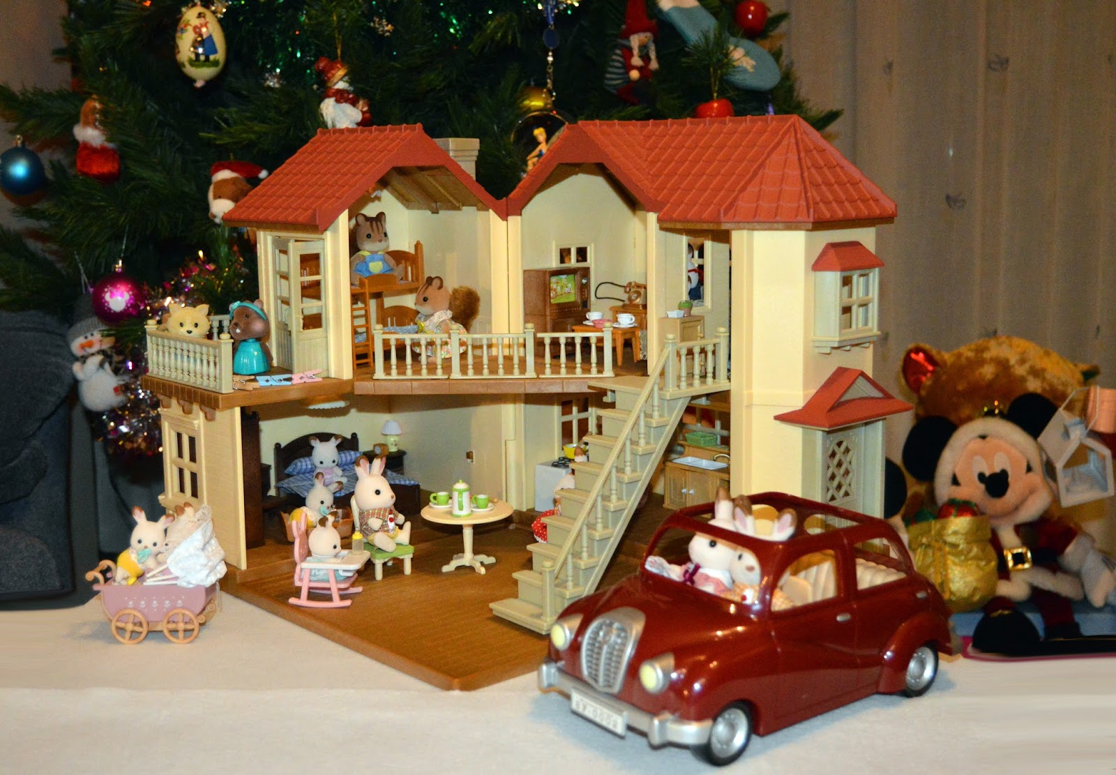 casa sylvanian family con luces