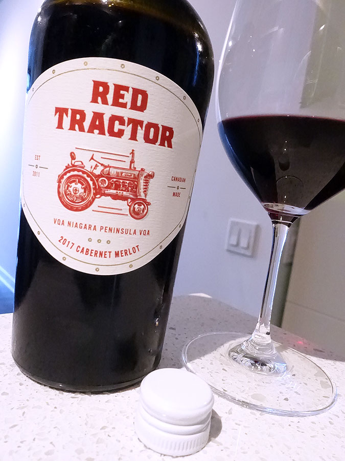 Red Tractor Wines (Niagara) Wine Reviews