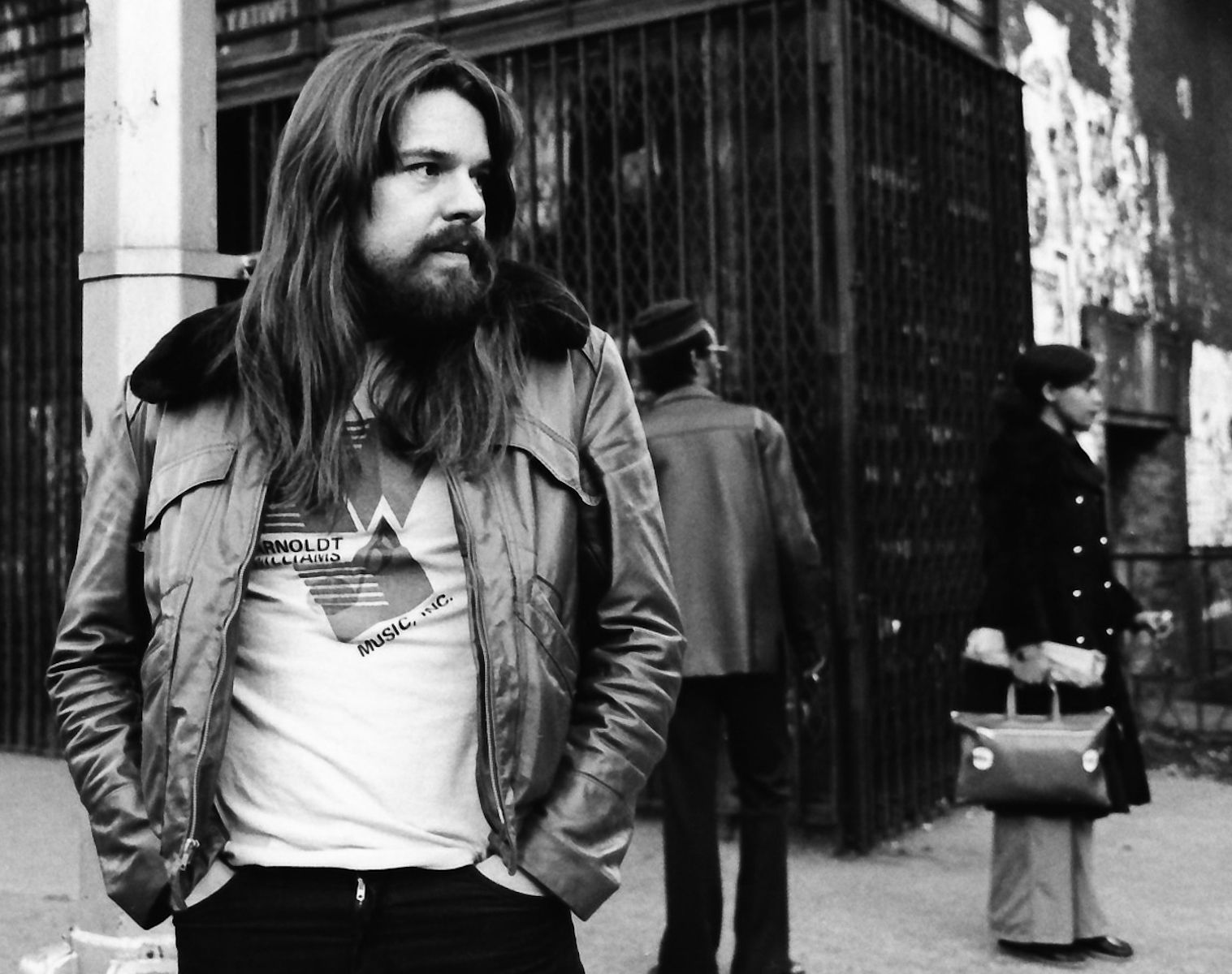DETROIT ROCK N ROLL MAGAZINE: *NEW* BOB SEGER BIOGRAPHY: TURN THE PAGE