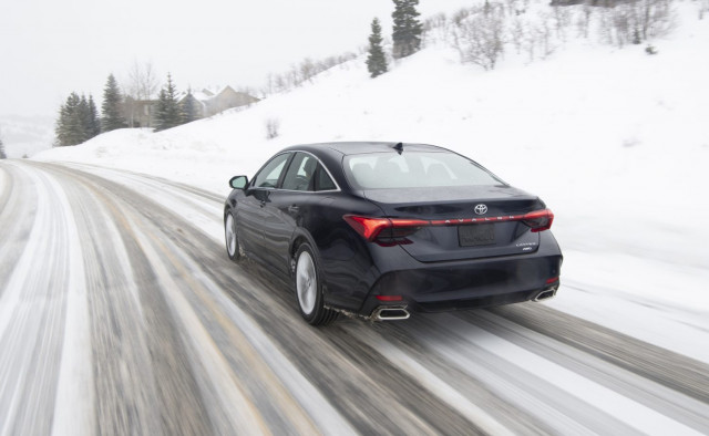 2021 Toyota Avalon Review