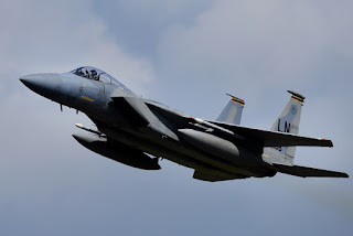 Pesawat Tempur F-15 AU Amerika Serikat 