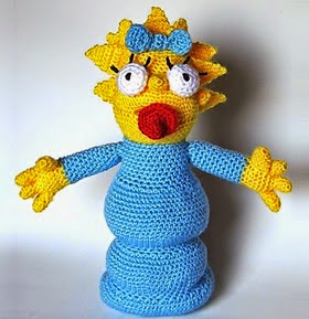 http://www.patronesamigurumi.org/patrones-gratuitos/personajes/maggie-simpson/