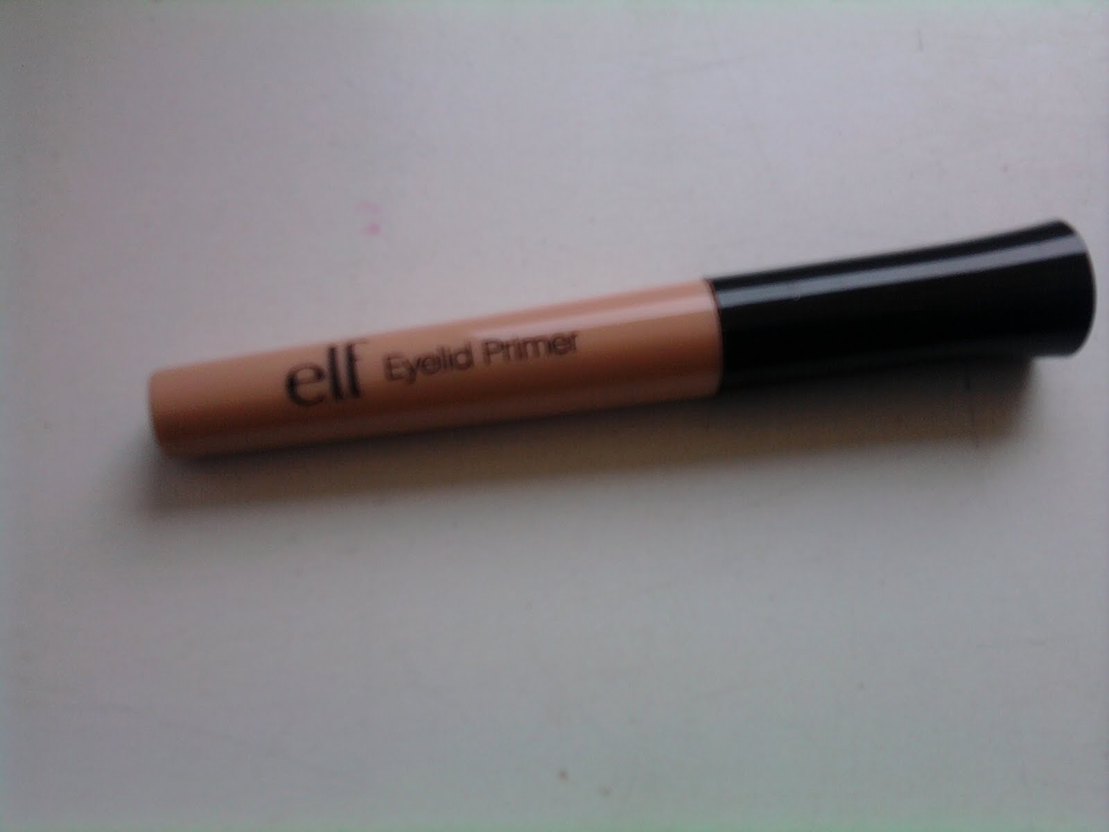 Dexxy Review ELF Eyelid primer