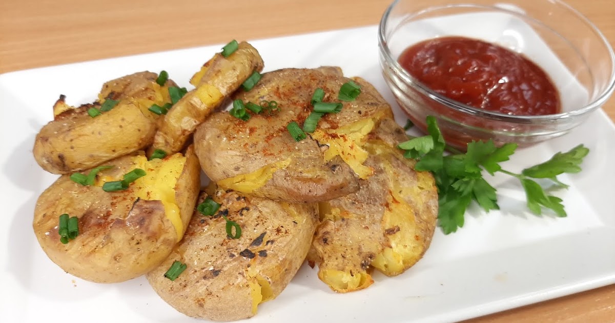 Cookingaround Garlic Crushed Potato Recipe