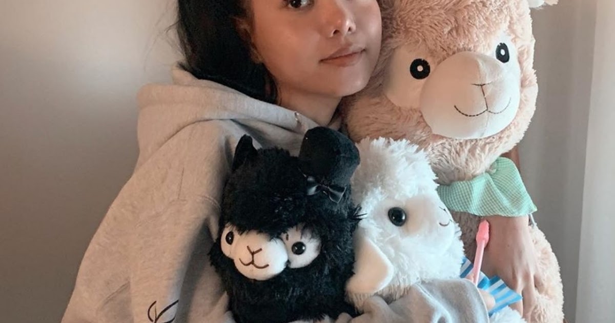 Bella Poarch wiki biography age Boyfriend networth - Honest Khabar