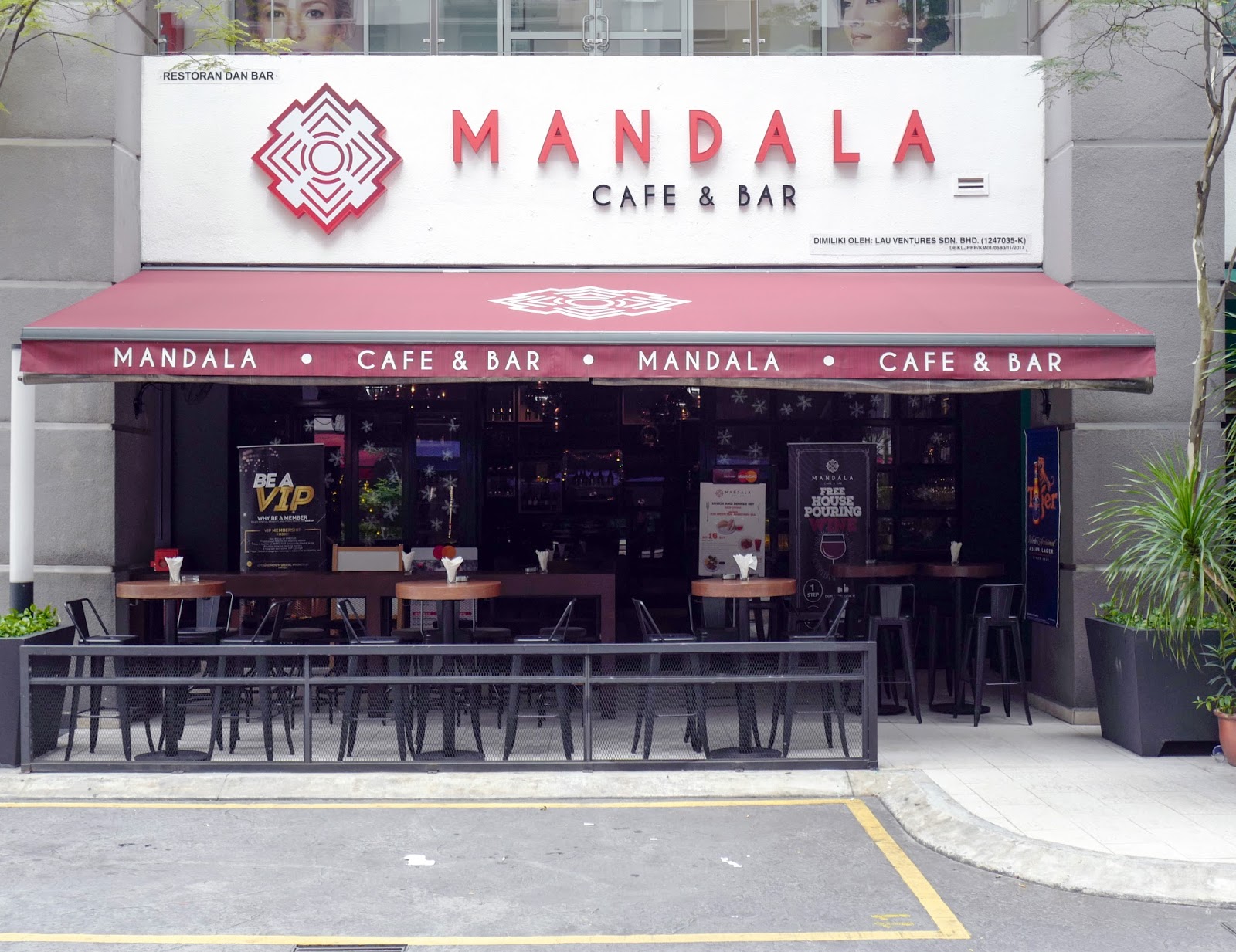 Mandala Cafe & Bar