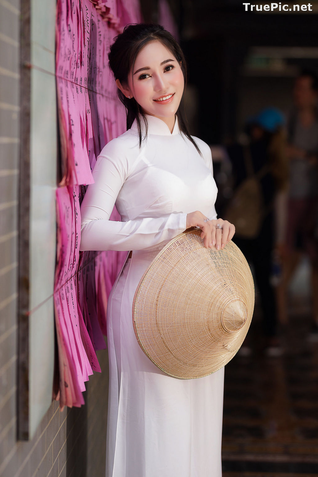 Image The Beauty of Vietnamese Girls with Traditional Dress (Ao Dai) #2 - TruePic.net - Picture-84