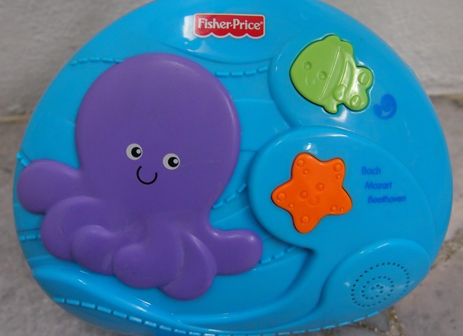 JuaiMurah Fisher Price Ocean Wonders Gentle Waves Crib/Cot Mobile