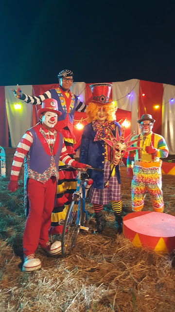 awang the clown, perkhidmatan badut shah alam clown service, party entertainer