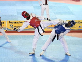 Luisito Pie consiguió medalla de plata en el Abierto de taekwondo