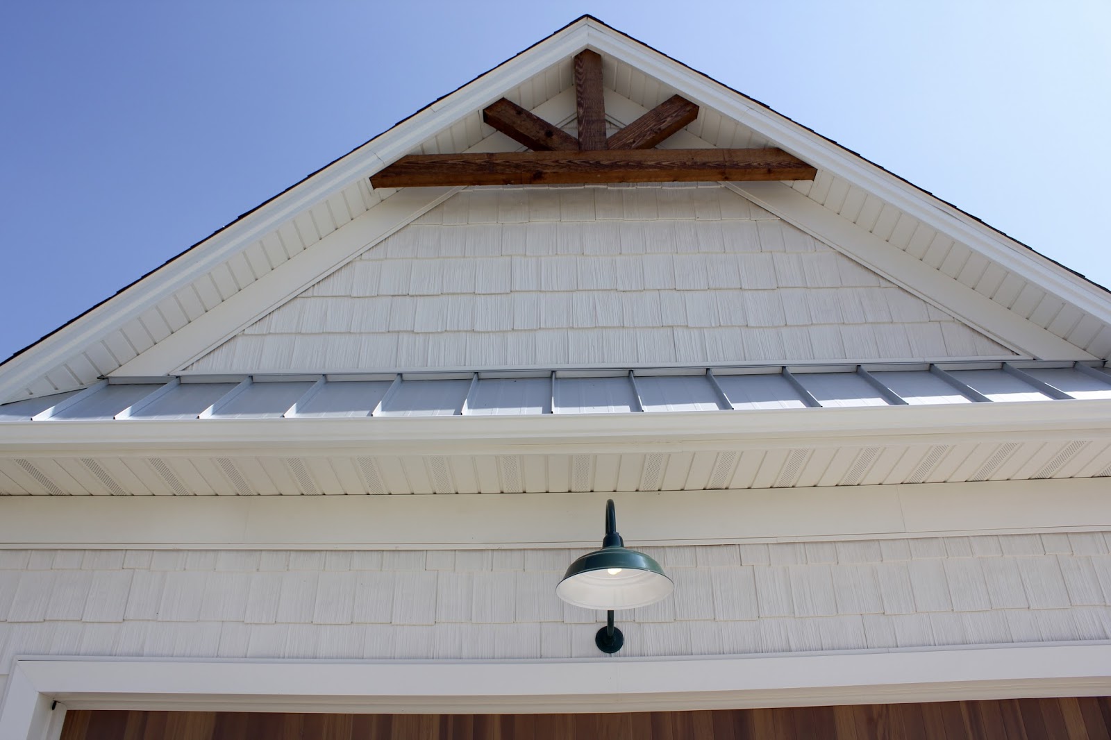 Central Illinois Showcase Parade of Homes 2016 barn outdoor lights
