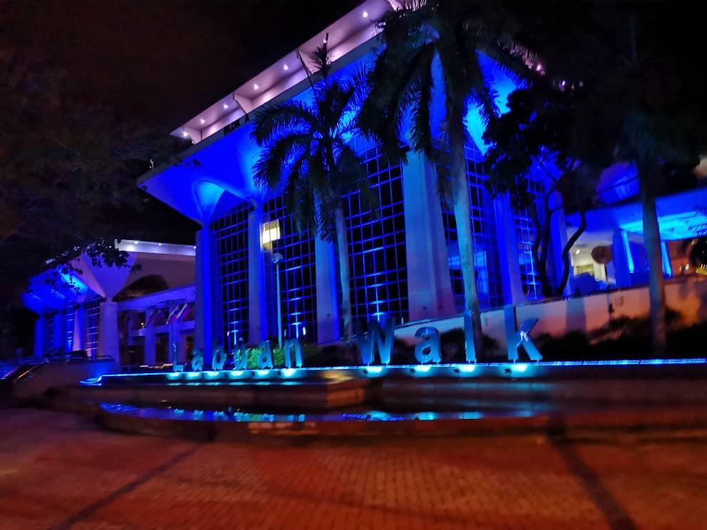 gambar cantik kempen cahaya biru malaysia #lightitblue