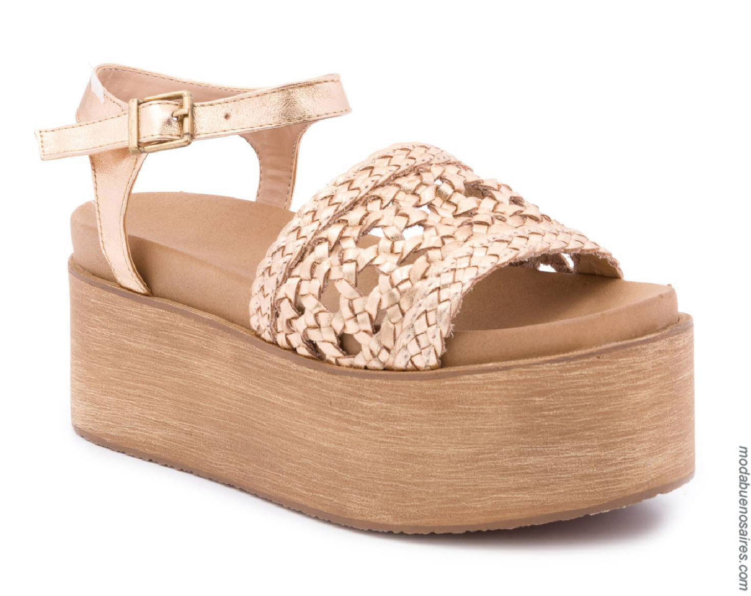 MODA INVIERNO 2022 Moda y Tendencias en Buenos Aires SANDALIAS