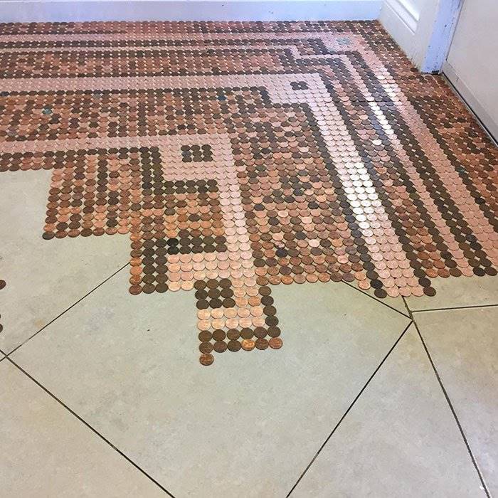 Kelly Graham decorated her floor with 7,500 pennies