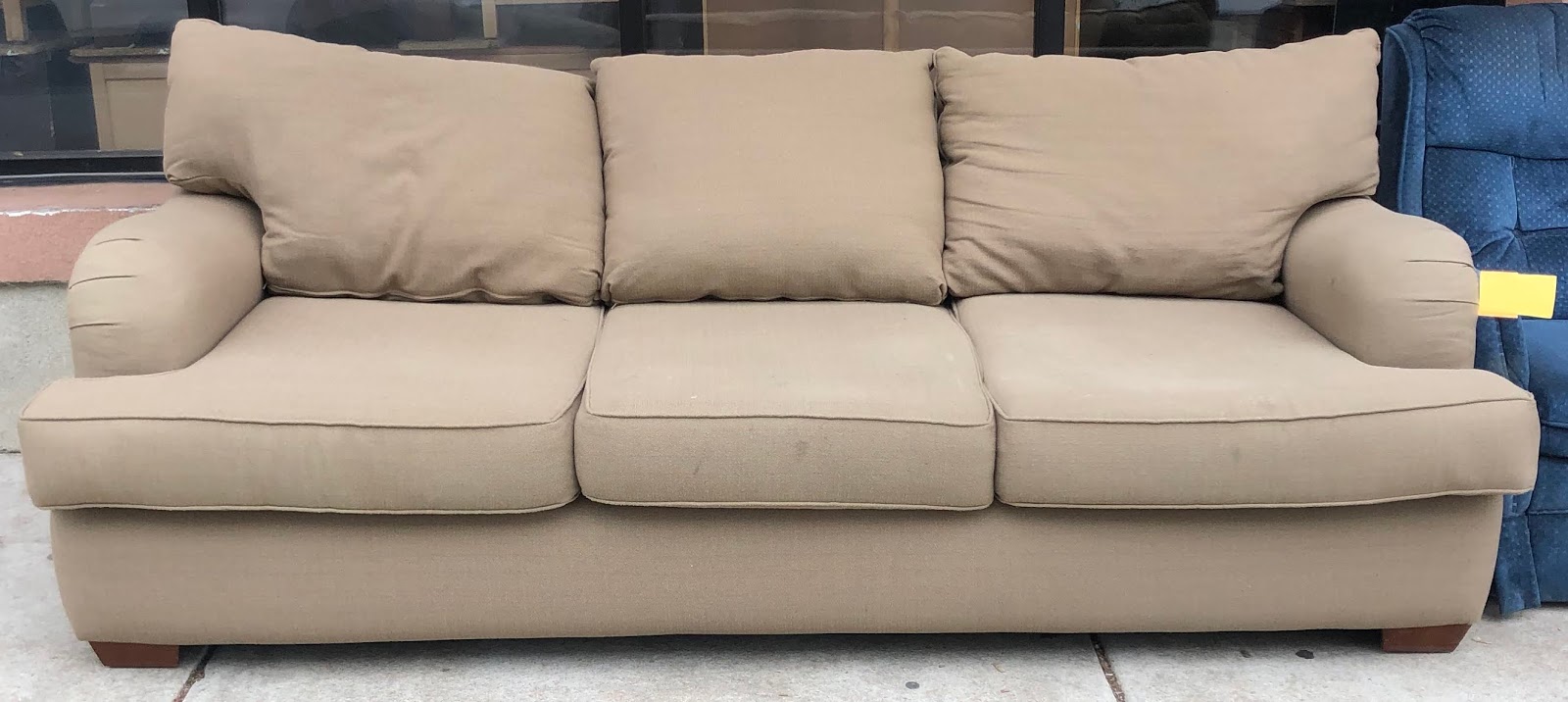 Uhuru Furniture & Collectibles 468614 Sofa Express Tan Sofa 245 SOLD