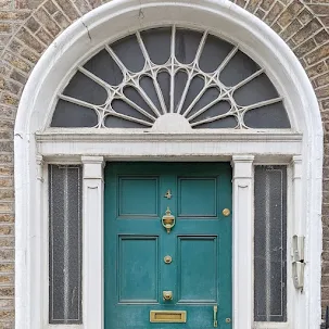 Green Dublin Door on Mount Street Upper
