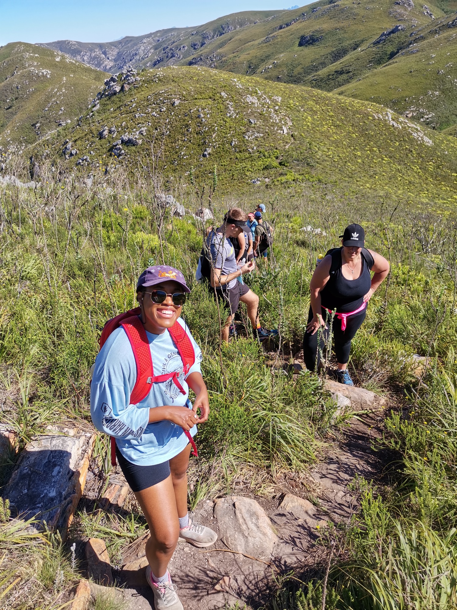 PETER GIDDY.: Lady Slipper hiking trail. From Falcon Rock (South) side. Sunday 4th April 2021