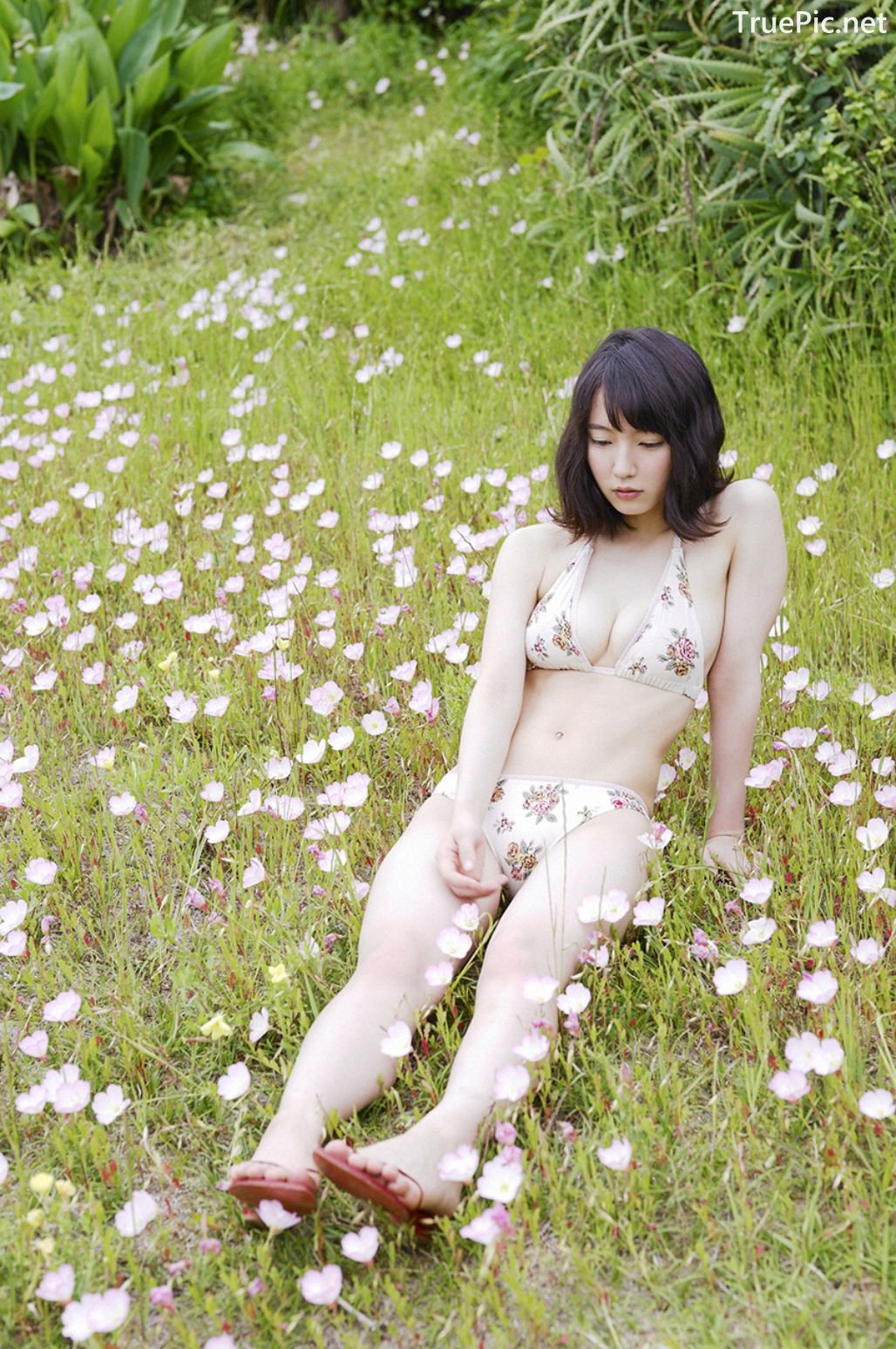 Image-Japanese-Actress-And-Model-Riho-Yoshioka-Pure-Beauty-Of-Sea-Goddess-TruePic.net- Picture-133